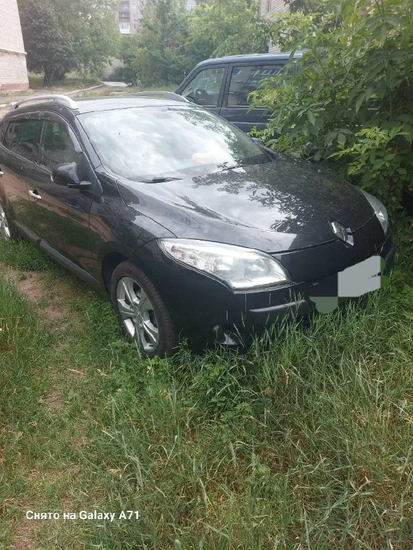 –продам renault меган3 2011г. в. в хорошем состоянии 1.5 т. д. коробка акпп. пригнан был из голланди... - фотография