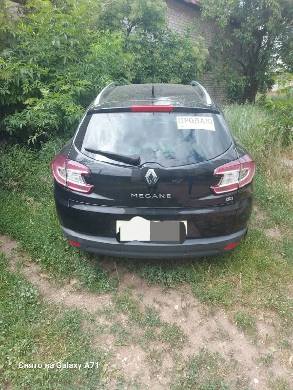 –продам renault меган3 2011г. в. в хорошем состоянии 1.5 т. д. коробка акпп. пригнан был из голландии. в такси не был. 275000 км. весь в заводском окрасе. сажевый фильтр не вырезался. ⭐цена 950000р. ⭐ —номер телефона : +7(949)302-73-85 📞 звоните: +7(949)3027385 - фотография - 3