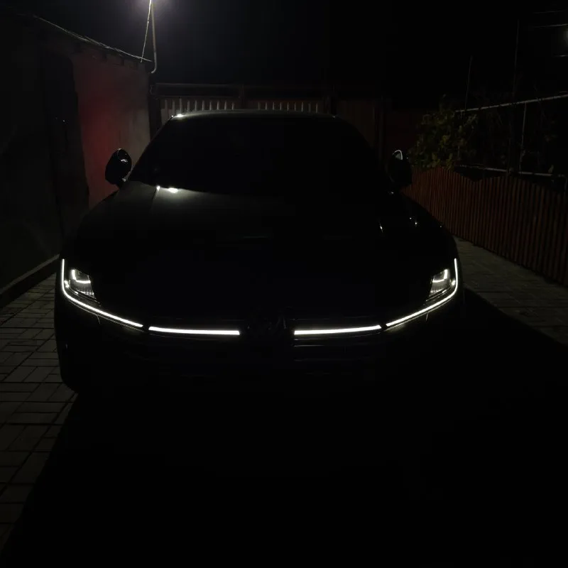 🚗 2021 volkswagen arteon sel premium r-line 2.0t, 8at, 4motion ключевые факты • пробег: 39100км. • двигатель: 2.0 tsi (ea888), ~280л. с., 350 н·м • кпп: 8-ступ. автомат (aisin) • привод: полный 4motion • комплектация: sel premium r-line (топ) — кожа nappa, панорама, harman/kardon, ассистенты iq. drive основные данные • год / модельный год: 2021 / my2021 • марка / модель / кузов: volkswagen arteon — лифтбек • цвет кузова / интерьера: черный / черный • двигатель: 2.0 tsi, турбо, непосредственный впрыск, ~280.л. с., 350 н·м • трансмиссия / привод: 8at / 4motion комплектация и опции (sel premium r-line) • безопасность/ассистенты: front assist (aeb), acc (адапт. круиз), lane assist, blind spot + rear traffic alert, park assist, камера 360°, парктроники по кругу, auto-hold, tpms • свет: full led с динамическим поворотом, автодальний (light assist), led дхо/фонари • ходовая: dcc (адаптивные амортизаторы) с режимами comfort/normal/sport/individual, диски 20″ r-line • интерьер/комфо 📞 звоните: +7(949)4965859 - фотография - 7