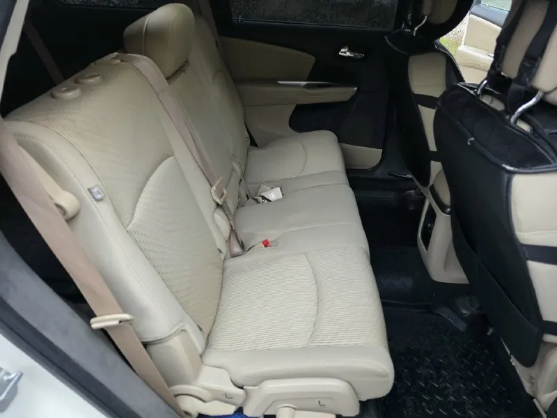 Dodge journey 2,4 at (175л. с. ) передний привод 2013г. в. 200т. пробег газ/бензин 7мест пригонялась с америки, с запчастями проблем нет от слова совсем 3х зонный климат, камера заднего вида, сенсорный бортовой, dvd, usb, музыка alpain и всё с завода, 9 подушек безопасности, весь свет led(линзы переделаны), по опциям есть всё(перечислять очень долго) территориально горловка, на смотрины не езжу, набирайте, - может быть где-то и пересечёмся +79493382766(telegram, max)+79896113781 богдан 1'750'000 реальному покупателю торг у капота 📞 звоните: +7(949)3382766 - фотография - 6