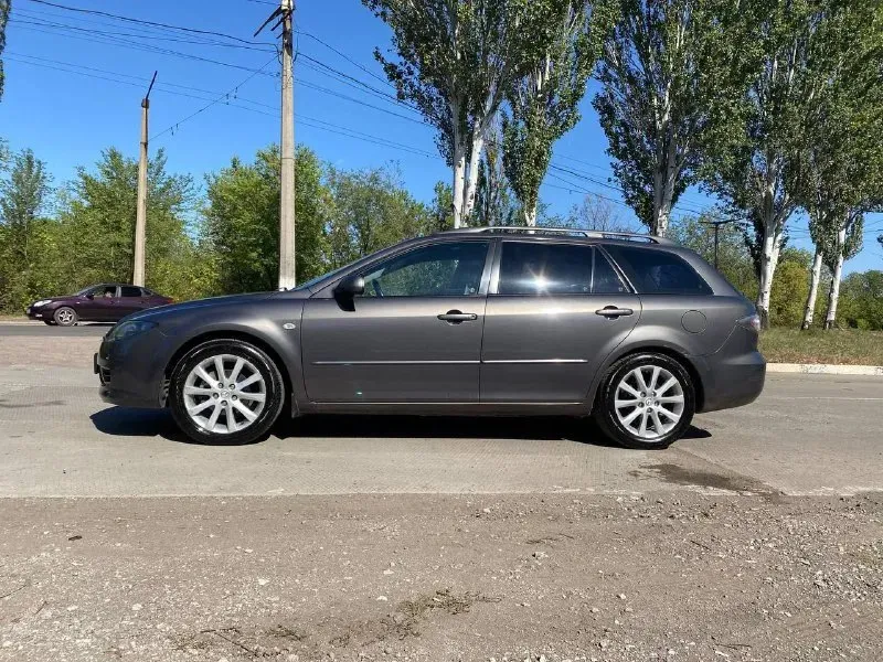Продам mazda 6 2006 год мотор 2.0 механика пробег 210 тыс км оригинал, цена 640₽ авто в отличном техническом состоянии, весь обслужен, просторный семейный автомобиль, ухоженный салон, автомобиль официальный, один владелец с автосалона, экономный все вопросы по тел +79494936731 находиться в макеевке 📞 звоните: +7(949)4936731 - фотография - 8