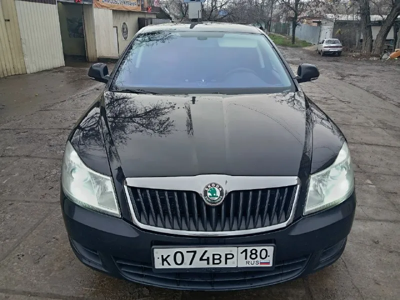 Продажа от собственника! skoda octavia a 5 двиг 1.6 mpi механика ходовку менял в этом году сейчас ав... - фотография