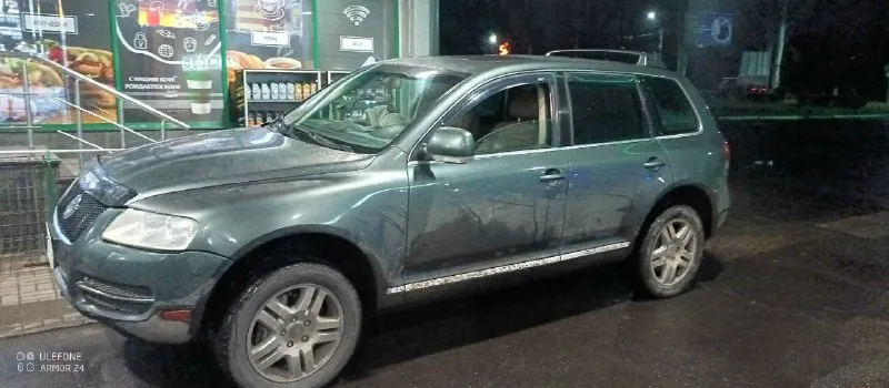 Volkswagen туарег2004год 3.2 550т торг писать в личку, (9495141438) 📞 звоните: +7(949)5141438 - фотография - 1