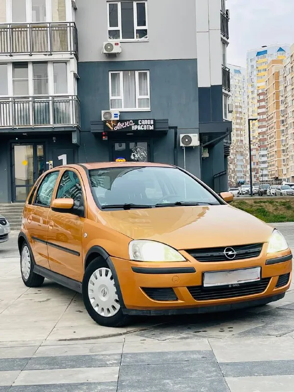 В продаже opel corsa максимальная комплектация на автомате 2006 год выпуска рестайлинг состояние отличное технически всё отлично работает отлично пробег 144. тысячи все расходники меняли коробка автомат работает отлично ходовая перебрана без посторонних шумов салон ухоженный юридически чистая цена 298.000 торг уместен возможен обмен телефон +7(949)-943-78-84 мобильный и телеграмм звоните в любое время отвечу на все вопросы днр (макеевка-донецк) 📲 tg: @ekaterina003003 📞 звоните: +7(949)9437884 - фотография - 7
