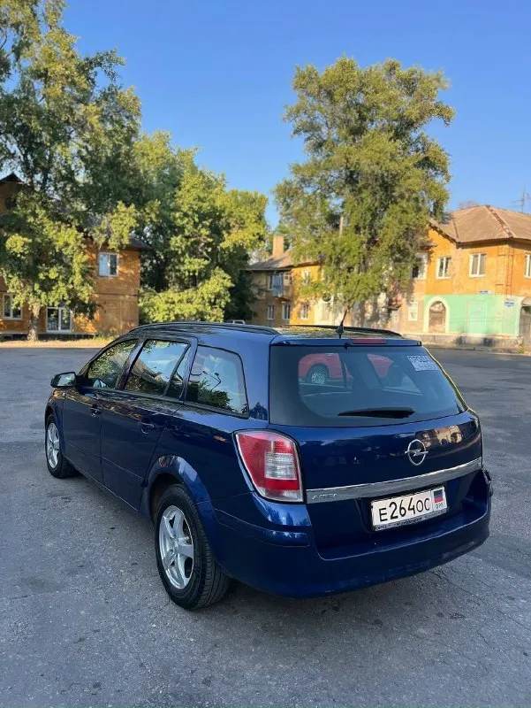 Продаю свой opel astra h универсал💥 2007 год выпуска пробег 317000км цена 600.000 тыс рублей торг💵 +79493265018 машина в хорошем состоянии! двигатель 1,8 (газ-бензин) кпп механика работает без нареканий. кузов без гнили и ржавчины, красивый и стройный. хорошая комплектация, весной обслуживал климат- контроль, все работает превосходно! так же стоит хорошая летняя резина. с документами проблем нет, автомобиль юридически чист, переоформление или через мрэо или договор купли-продажи машину смотреть в донецке. 📞 звоните: +7(949)3265018 - фотография - 5