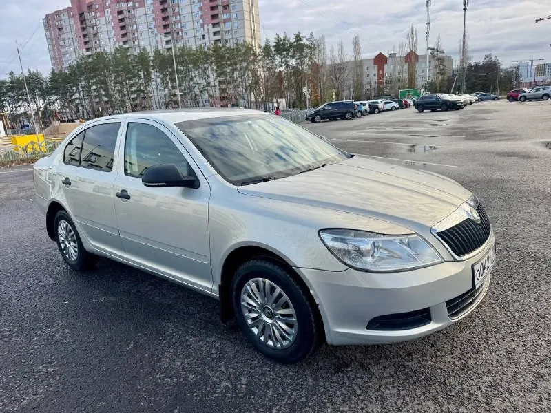 Skoda octavia 2011г 1-хозяин ✅ птс оригинал 🍀 1.6 102л. с механика👍 пробег родной 185000 ✅ двигатель... - фотография