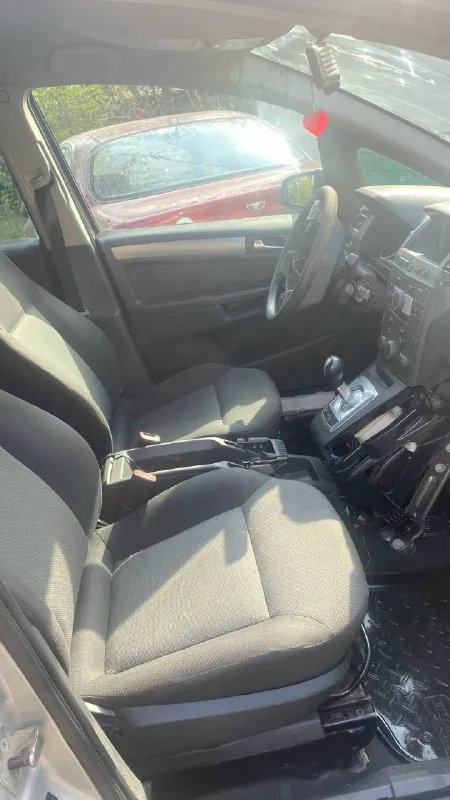 Продам зафира б 2006год я хозяин 350р вопросы по телефону +79496229045 📞 звоните: +7(949)6229045 - фотография - 2