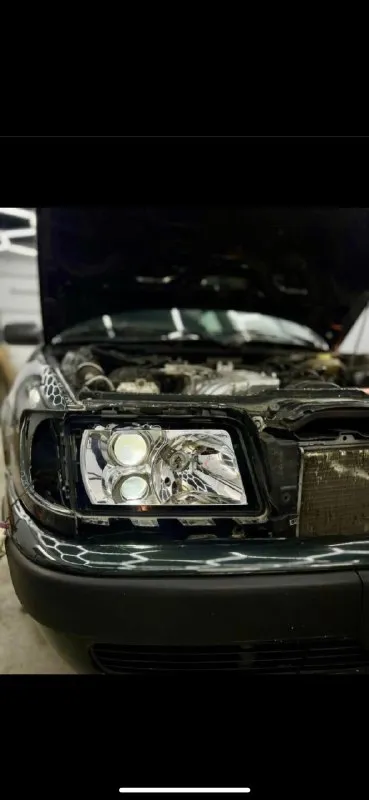 Продам audi 100c4 оцинкованный кузов без рыжиков на 2.3 моторе, 133 лошадиных силы линзовоная оптика от audi a7 в два ряда два комплекта оригинальных дисков audi r17 резина лето зима приятный ухоженный велюровый салон передние стеклоподъемники новая ходовка в круг машина дорогу чувствует уверено сел поехал довезет куда надо без каких-либо проблем по музыке по две пары двадцатых арнольдов спереди усилитель и саб цена : 620 000 торг у капота audi 100 c4 универсал кузов оцинкованный, присутствует рыжики по кузову 2.3 мотор, мотор коробка без нареканий проблема с коеджитроником заводится но не едет, надо менять либо на карбюратор или на инжектор новая ходовка в круг и тормоза ￼ цена: 150 000 реальный торг у капота номер для связи: +7 990 194 11 81 оба автомобиля стоят на учёте на мне собственник￼ ￼ 📞 звоните: +7(990)1941181 - фотография - 5