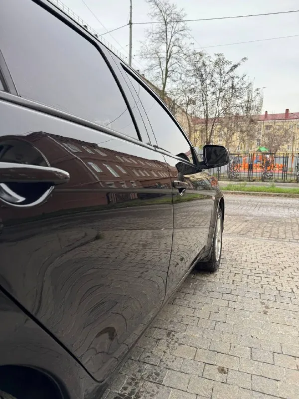 Продам mitsubishi lanser 10 максимальная комплектация, 2011 год, пробег 167.000 двигатель 1.6 кпп механика, авто в отличном состоянии, в дтп авто не участвовал, кузов без дефектов ражавчин, технически авто обслужено заменены все фильтра масла, антифриз новая зимния резина, авто без вложений, комплектация климат контроль, 4 эльктро стеклоподъемника с дотяжкой электро зеркала с подогревом, подогревы сидения, усилитель руля, музыка планшет андроид, мульти руль, только гаражное хранение, кузов в керамики стекла в анти дожде, с документами полный порядок цена 780.000 тел +79494999723 мариуполь - фотография - 7