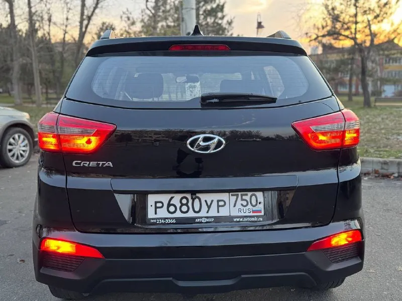 Доброго времени суток. продаю hyundai creta 2019г автомобиль в идеальном состоянии, без дефектов. (гнили, коррозии) не бит не крашен. родной окрас всего кузова! за все время эксплуатации автомобиля был один хозяин, к машине относились бережно. техническая часть автомобиля, вложений не требует. без посторонних звуков. коробка-автомат, работает идеально, без задержек, и рывков. надежный и комфортный внедорожник! возможен обмен с вашей доплатой ! цена 1650 торг только реальным покупателем. +79495183441 📞 звоните: +7(949)5183441 - фотография - 1