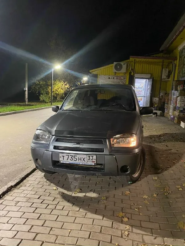 Продам ниву chevrolet двигатель не троит не дымит коробка нормально раздатка новая есть моменты по к... - фотография