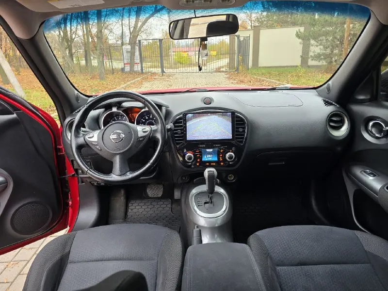 Nissan juke 2016 год, рестайлинг. мотор 1.6 турбо,190 л. сил. полный привод( подключаемый, авто, и только передний) пробег 115 000 км. машина в отличном состоянии. стоит надежный вариатор, ресурс большой лёд фары перед и зад. в линзах ксенон, освещение отличное. установлена андроид магнитола, улучшена музыка бесключевой доступ, старт-стоп, камера заднего хода, люк, серворуль, сигнализация с автозапуском и управлением с приложения на телефоне, климат контроль. ... один хозяин. пробег родной. донецк. цена 1 299 000 рублей. +7 949 398-29-23 +79494596510 - фотография - 6
