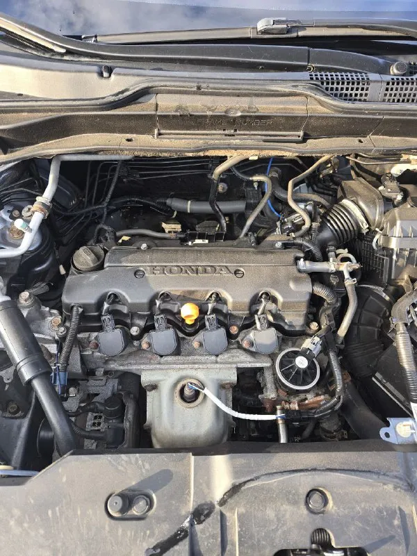 Продажа от собственника. чистокровный японец хонда cr-v. год выпуска 2008, объем двигателя 2.0. коробка обычный автомат, надёжный как автомат калашникова. машина в отличном состоянии, абсолютно без вложений. двигатель работает идеально, масло от замены до замены. коробка листает, ходовка мячек, кузов ровный без намёка на ржавчину. салон как у новой машины в идеальном состоянии. хорошая комплектация - круиз - климат - подогрев сидений, зеркал, заднего стекла - парктроники - складывание зеркал - датчик света и дождя - 4 электросклоподъемника - мульти руль в машине работает каждая кнопка. несмотря на возраст машина даст фору современным авто. я собственник по тех паспорту. новая зимняя резина. причина продажи срочно нужны деньги. цена 1150 000 тел +79495058416 - фотография - 10