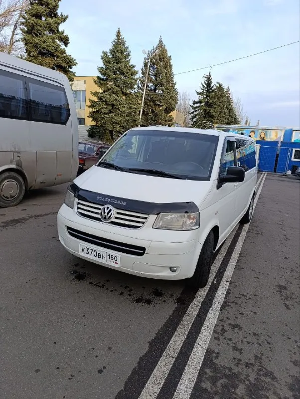 Продается volkswagen transporter t5 2006 1.9 tdi пробег реальный 805000 самый надёжный двигатель машина в очень хорошем как внешнем, так и техническом состоянии. в силу пробега и возврата. естественно машина подкрашивалась. была произведена замена двигателя, коробки( 10 тыс назад), турбины 3( 3 тыс назад), замена рейки ( 13 тыс назад). и многое другое ( интеркулер, патрубки турбины, тормозные диски, грм подшипники ступицы и тд. ) за машиной ухаживали, замена масла каждые 8 тыс, естественно фильтра и все расходники меняли вовремя. самая длинная база. в добавок отдам комплект зимы на штампах, проехали 1 сезон. двигатель старый, турбину, рейку. пробег большой, но реальный. кто верит что на этих машинах пробег 300 тыс и без подкрасов, сразу мимо. цена 1 500000 руб, торг только аргументированный. осмотр макеевка. +79493223536 - фотография - 10