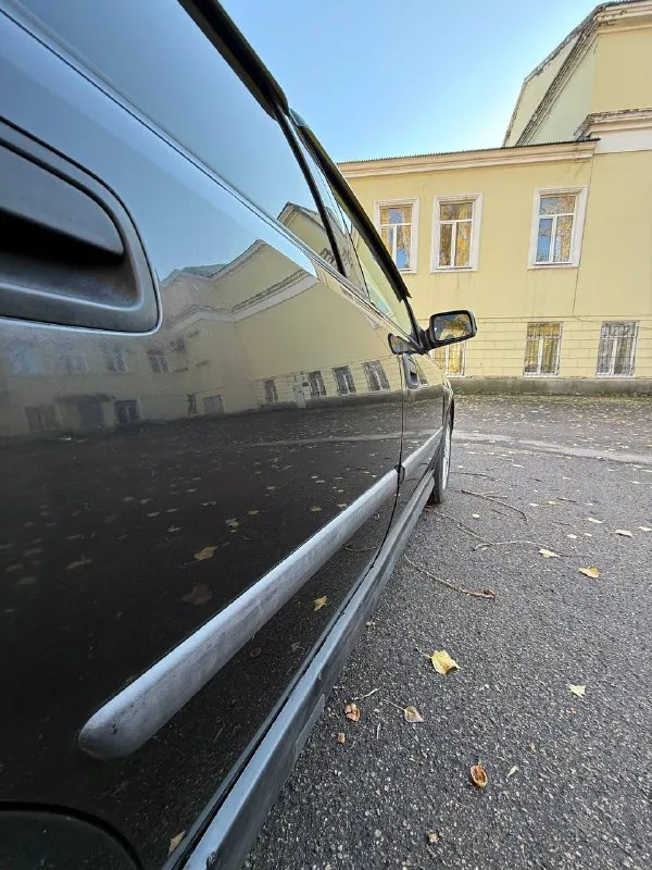 Продам opel astra g 1.6 16v 2000 года выпуска. двигатель самый надежный и простой: 1.6 бензин. коробка: механика. ❗цена 420.000.руб(торг)❗ авто местное, не пригон с рф. сюда заехала с литвы в 2019 году. здесь один хозяин. авто стоял на днр учете, сейчас уже на 180-м регионе. по двигателю, была полная капиталка на 240 тысячах, мотор практически новый, масло не ест не грамма. помпа и грм заменены тогда же ( 20 тыс назад). по коробке, без проблем, все втыкается ничего не хрустит. в том году менялось сцепление в сборе с корзиной и выжимным. по кузову авто практически вся в родном окрасе, дно, пороги, низа дверей, арки, все целое!!! кузов оцинкованный !!!!без рыжиков. очень вместительный багажник, просто огромный. кому нужен хороший, целый универсал под работу, добро пожаловать. по документам, авто юридически чистое. переоформление обязательно!!! машина находится в макеевке. цена 420.000 тыс. торг есть. +79490943554 📞 звоните: +7(949)0943554 - фотография - 8