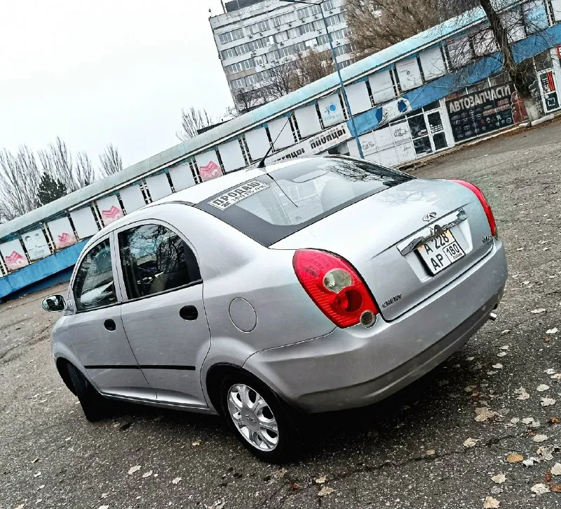 Марка автомобиля: cherry jaggi qq6 (s21) цена: 380.000₽ город: донецк район: кировский год выпуска: 2008 пробег: 50.000 км. двигатель: 1.3 топливо: бензин кпп: механика телефон: +79493751946 описание: вашему вниманию предлагается отличный, хозяйский автомобиль ☝🏼 самая максимальная комплектация lux👍🏼 покупался у официального дилера "донецк авто" ☝🏼 родной пробег ☝🏼 зимой не эксплуатировалась ☝🏼 гаражное хранение ☝🏼 технически максимально обслужена, денег на машину никогда не жалели ☝🏼 перебиралась полностью вся ходовая ☝🏼 полное то: масла; жидкости; фильтра. машина не стучит, не гремит☝🏼 мотор, коробка в идеале💪🏼 масло не есть, двигатель самый практичный ☝🏼 что по комплектации: кондиционер; подогрев сидений; противотуманные фары; отличная акустика; электро зеркала; все стеклоподъёмники. гнили и ржавчины нет☝🏼 очень достойный, экономичный и простой в эксплуатации автомобиль ☝🏼 для жизни и работы👍🏼 коментарии не читаю👍🏼 звоните будем общаться 👍🏼✌🏼 📞 звоните: +7(949)3751946 - фотография - 5