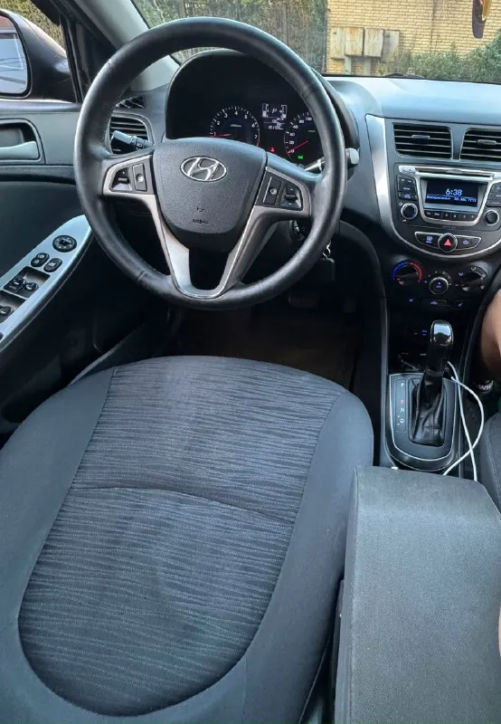Цена 980 тысячи руб💰 продам hyundai ✅солярис. 2015 года рестайлинг. ✅в хорошем ухоженном состоянии. ✅пробег 191 тысячи ✅. 1.6 двигатель. ✅коробка автомат ✅полная комплектация. машина шустрая никогда не подводила вся техника двигатель все в исправном состоянии сел поехал масло фильтра заменены каждый 7000 т коробка переключает плавно без рывков ходовая часть в отличном состоянии. ☎ +79494599602 уступлю. на полное оформление￼ город. донецк 📞 звоните: +7(949)4599602 - фотография - 5