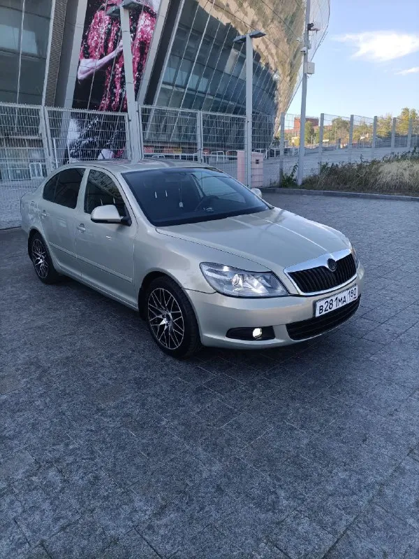 Продам skoda octavia a5 рестайлинг 2011 года 1.4 саха новый контрактный стейдж1 пробег 60т. км дсг м... - фотография