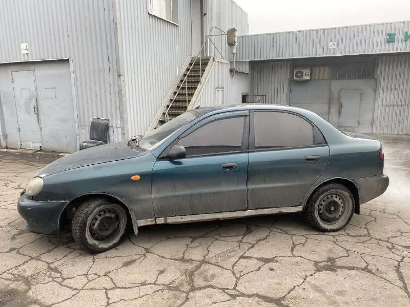 Daewoo lanos 2007 г 1.5 газ, бензин юредически чистая! новая ходовка! чуть есть рыжи, но не критично... - фотография