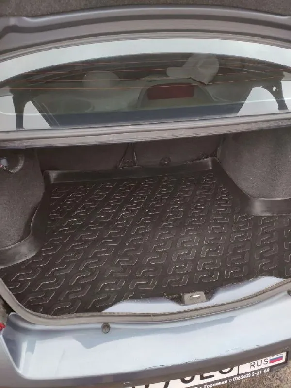 Renault symbol 1.4 16v 98 л. с. 2008г. в. максимальная комплектация. климат, кузов и днище-чистые, краска родная. один хозяин, куплена в автосалоне рено. технически исправна, вовремя обслуживалась. резина 2 комплекта с дисками -отдам. газ пропан вписан в техпаспорт. 147000км. автосигнализация starline с автозапуском. цена 500т. р. тел: +79494127907 михаил. 📞 звоните: +7(949)4127907 - фотография - 8