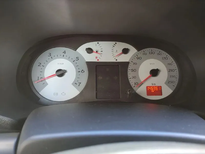 Renault symbol 1.4 16v 98 л. с. 2008г. в. максимальная комплектация. климат, кузов и днище-чистые, краска родная. один хозяин, куплена в автосалоне рено. технически исправна, вовремя обслуживалась. резина 2 комплекта с дисками -отдам. газ пропан вписан в техпаспорт. 147000км. автосигнализация starline с автозапуском. цена 500т. р. тел: +79494127907 михаил. 📞 звоните: +7(949)4127907 - фотография - 9