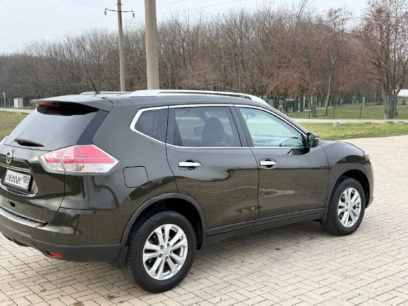 Nissan x-trail 2015г 2.0 акпп автомобиль в идеальном состоянии пред максимальная комплектация автомобиль без вложений весь обслужен пробег 180т км в родном окрасе датчик света датчик дождя двухзонный климат контроль адаптивный круиз контроль с датчиком удержание полос полный без ключевой электро багажник два комплекта колес на дисках зима/лето документы в полном порядке цена до декабря донецк 1.399.999 руб +79494143810 📲 tg: н н 📞 звоните: +7(949)4143810 - фотография - 3