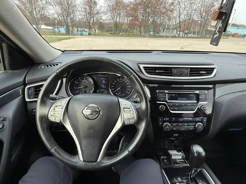 Nissan x-trail 2015г 2.0 акпп автомобиль в идеальном состоянии пред максимальная комплектация автомобиль без вложений весь обслужен пробег 180т км в родном окрасе датчик света датчик дождя двухзонный климат контроль адаптивный круиз контроль с датчиком удержание полос полный без ключевой электро багажник два комплекта колес на дисках зима/лето документы в полном порядке цена до декабря донецк 1.399.999 руб +79494143810 📲 tg: н н 📞 звоните: +7(949)4143810 - фотография - 6