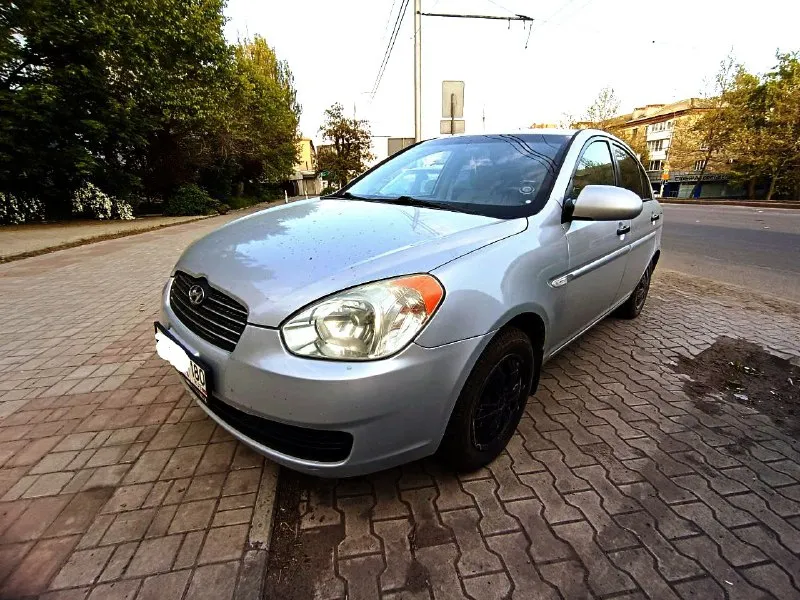 В продаже hyundai verna (accent) 1.4 автомат, 2006г. пробег 280000 км. машина в хорошем состоянии, в... - фотография