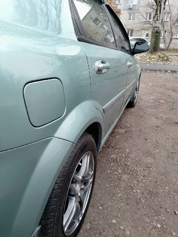 Собственник продам chevrolet лачетти 2010 г 1.6 16 клапанная автомобиль полностью выдеале вложений не нужно опслужен масла фильтра заменил ремни помпу ролики всё новое полная комплектация кондиционер резина новая. тел +79490941838 📞 звоните: +7(949)0941838 - фотография - 9