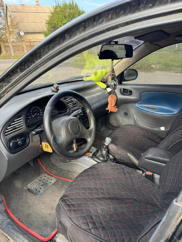 Продается ланос! я хозяин. 2008г. 1.5 в хорошем состояние! радиатор новый, эсп стоят передние! сигнализация tomahawk! музыка хорошая, сабвуфер не большой! машинка хорошая не когда не подводила!!! цена 220₽ торг 9494338782 📞 звоните: +7(949)4338782 - фотография - 5