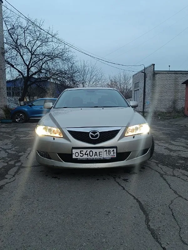 Продам mazda 6 gg 2.0 2003 (140 л. с. ) ❗❗❗ я собственник! в стс птс(оригинал) вписан, второй владелец в птс✅ 2 ключа кпп 5ступка полная комплектация для этой модели:мультируль, круиз, абс, 4 эсп, подогревы передних сидений, подогрев заднего стекла, электрорегулировка зеркал, электроусилитель руля, регулировка яркости подсветки салона✅ установлен хороший и дорогой свет(led) новая зимняя резина(корейская липучка) пороги, арки без рыжиков есть возрастные моменты по лкп(небольшие сколы), ничего критичного из минусов :нет сигнализации, закрывается и открывается с ключа по коробке и двигателю нареканий нет, все работает отлично, масло от замены до замены(раз в 7 т. км) цена - 650т. р + торг💵 находится в алчевске-перевальске телефон для связи +79591827606 или лс звоните, расскажу все более подробно 📞 звоните: +7(959)1827606 - фотография - 2