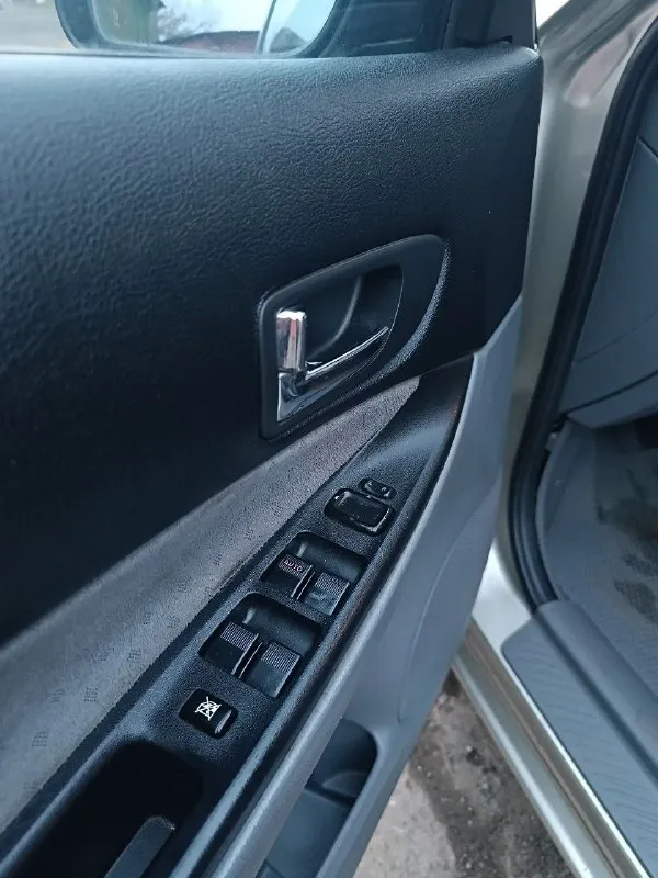 Продам mazda 6 gg 2.0 2003 (140 л. с. ) ❗❗❗ я собственник! в стс птс(оригинал) вписан, второй владелец в птс✅ 2 ключа кпп 5ступка полная комплектация для этой модели:мультируль, круиз, абс, 4 эсп, подогревы передних сидений, подогрев заднего стекла, электрорегулировка зеркал, электроусилитель руля, регулировка яркости подсветки салона✅ установлен хороший и дорогой свет(led) новая зимняя резина(корейская липучка) пороги, арки без рыжиков есть возрастные моменты по лкп(небольшие сколы), ничего критичного из минусов :нет сигнализации, закрывается и открывается с ключа по коробке и двигателю нареканий нет, все работает отлично, масло от замены до замены(раз в 7 т. км) цена - 650т. р + торг💵 находится в алчевске-перевальске телефон для связи +79591827606 или лс звоните, расскажу все более подробно 📞 звоните: +7(959)1827606 - фотография - 8