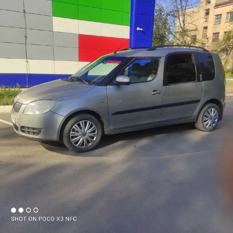 Skoda roomster 2007г, пробег 193000км, двигатель 1.4 дизель, 86лс, механика, надëжный, экономичный а... - фотография
