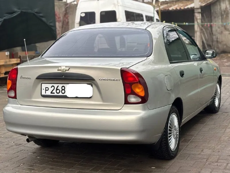 Предлагаю вашему chevrolet lanos 1.5 механика, 2008 год, пробег 162 км. родного любые проверки100% ✅ максимальная комплектация!!! автомобиль в хорошем состоянии!!! кузов ровный, без вмятин, и царапин. никаких рыжиков и коррозии нет. машина полностью обслужена, новая выхлопная система, двигатель, подвеска, коробка на отлично👌 новая зимняя резина/чистый салон, опрятный и не курящий ) всё работает кондиционер, печка, вся электрика. автомобиль вложений не требует! реально машина живая, 2 ключа есть сервисная от дам / резина зима переобул не давно практически как новая 2 сезона от катал / по городу работа дом! цена _ 365 тыщ руб +79493161086 +79493491796 - фотография - 4