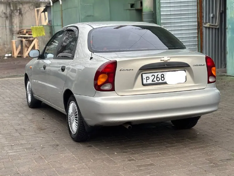 Предлагаю вашему chevrolet lanos 1.5 механика, 2008 год, пробег 162 км. родного любые проверки100% ✅ максимальная комплектация!!! автомобиль в хорошем состоянии!!! кузов ровный, без вмятин, и царапин. никаких рыжиков и коррозии нет. машина полностью обслужена, новая выхлопная система, двигатель, подвеска, коробка на отлично👌 новая зимняя резина/чистый салон, опрятный и не курящий ) всё работает кондиционер, печка, вся электрика. автомобиль вложений не требует! реально машина живая, 2 ключа есть сервисная от дам / резина зима переобул не давно практически как новая 2 сезона от катал / по городу работа дом! цена _ 365 тыщ руб +79493161086 +79493491796 - фотография - 5