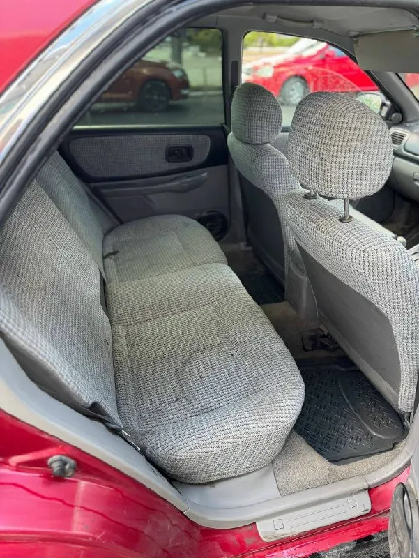 Цена до 10.12.25 180.000 город: торез номер телефона: +7 949 467 26 42 продаю своего друга, члена семьи, который никогда меня не подводил, а именно subaru impreza gf в кузове универсал, а теперь по состоянию: 1. кузов требует косметического окраса 2. дно и пороги в удовлетворительном состоянии 3. мотор на отлично, масло не расходует, не троит, не сапунит, проблем с мотором нет, тк это контрактрый мотор, пробег до 80.000 (вписанный) 4. коробка автомат, все режимы работают, не пинается, проблем не возникает теперь из недостатков: 1. нужно поменять гур (новый в багажнике 2. требует замены шпильки колес, 20шт отдам в комплекте 3. скоро подойдет время замены правого шруса( новый в багажнике) итог: в целом автомобиль неприхотлив, бензин сильно не расходует, масло не жрет, не кипит. 📞 звоните: +7(949)4672642 - фотография - 7