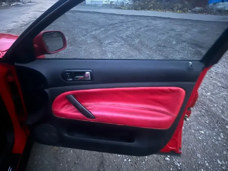 💶 цена: 250000 📮 город: горловка 🚘 марка / модель: volkswagen passat b5 📅 год выпуска: 1997 📊 пробег: 400000 ⛽ двигатель (тип, объем, мощность): бензин, 1.6, 101 л. с. ✅ vin код: 🔧 тип кпп: механика 👨‍⚖ владельцев в птс: 1 ⏳ срок владения: 2 года 📝 описание: продается пассат 1,6 на механике. недавно перебирал ходовку вместе с тормозами, вышло около 100к, новая летняя резина стоит. зимы нет. проблемы по электрике, подтекает масло. так же есть донор в цвет. донор частично разобран, все лежит в гараже. есть много запчастей, как с донора, так и новых. прошлым летом менял двигатель, вписан в птс, покупал новые карты, перешивал их. есть 3 комплекта карт, 2 торпеды, 2 двигателя и т. д. за две машины 350000 + торг. с машинами отдам все что, по ним есть. ☎ контактный телефон: +79493892364 📞 звоните: +7(949)3892364 - фотография - 5
