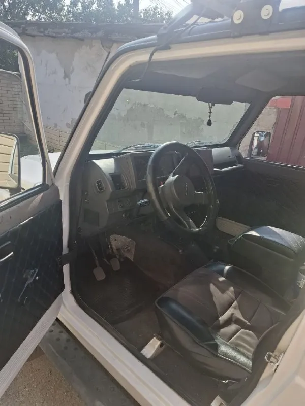 Suzuki samurai 1995 г. двигатель 1.3 бензин, мкпп пробег 120.000 км рамник, полный привод стоит хоро... - фотография