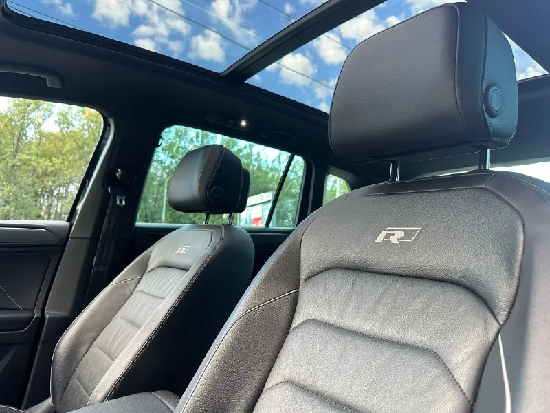 Продажа от собственника. 🏎️ volkswagen tiguan 2020 г/в | 1.5 tsi | передний привод | 70000 пробег; ☎️телефон: +79885627862; 💶цена: 3,4 млн; ✅1 собственник в германии, 1 собственник в рф (в собственности 1.5 года); 🔥 полный r-line пакет в дорестайлинге. 💫 автомобиль в топовой и уникальной комплектации для данной модификации. ✅заводской обвес r-line; ✅салон r-line; ✅премиальная музыка dynaudio; ✅панорамн. .. " style="background-image:url('//telegram. org/img/emoji/40/e29c85.png')">✅электропривод зеркал; ✅электропривод багажника с функцией открытия ногой; ✅ электрообогрев лобового стекла, стекла багажника и зеркал; ✅адаптивный круиз контроль с опцией «автопилота» в пробке; ✅адаптивный свет; ✅ умный дальний свет «dynamic light assist»; ✅все возможные датчики (свет, дождь, слепые зоны и тд); ✅все возможные ассистенты (экстренное торможение, удержание в полосе, ассистент парковки, распознание усталости, помощь при посадке и т. д); ✅к 📞 звоните: +7(988)5627862 - фотография - 9