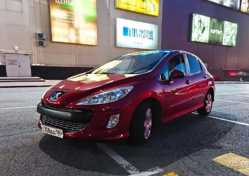 Продам peugeot 308, 2008 год, двигатель 1,6л (120 л. с.), коробка автомат. пробег 167000 км. автомоб... - фотография