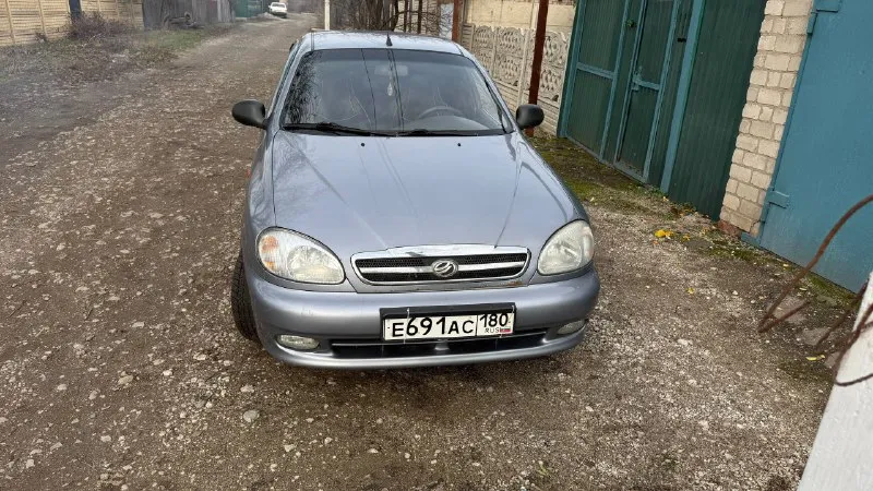 Продам заз ланос 1.5, 2010 г. газ/бензин, газ пропан, зарегистрирован, пробег 200т реальный не смотан, в дтп не участвовала, на хорошем бодром ходу, работает все исправно, есть не большие моменты по кузову, губы не мазал специально, резина зима и лето в отличном состояние, цена 290т. на нюансы по кузову в цене подвинусь, но разговор по торгу возле капота! территориально г. енакиево тел: +79493140100 📲 tg: стас 📞 звоните: +7(949)3140100 - фотография - 3