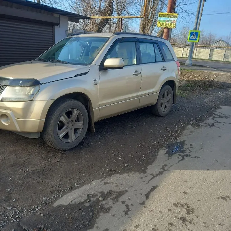 Suzuki гранд витара 2006г, полный привод,1.9дизель,129л. с. цена 570000р пробег235000,торг. макеевка т+79493116024 📞 звоните: +7(949)3116024 - фотография - 4