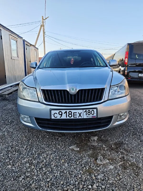 Skoda octavia a5, 2010, 1.6 at двигатель самый обычный 8-клапанный bse, масло не ест, не дымит. коро... - фотография