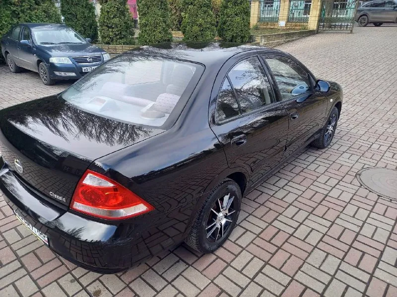 Продам nissan almera classic 2007 год выпуска объем 1.6 кпп механика авто не пригнано покупали в донецком автосалоне 1 хозяин авто в хорошем состоянии вложений не требует, в дтп не участвовала в родном окрасе, родное остекление, два ключа сервисная книга, новая зимняя резина, цена:520 000 руб торг ! остальные вопросы по телефону +7-949-096-71-49 - фотография - 5