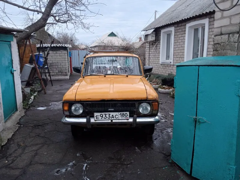 Продам москвичь иж 412 1984года в нормальном состояние! как по технике так и по кузову. сел-поехал.... - фотография