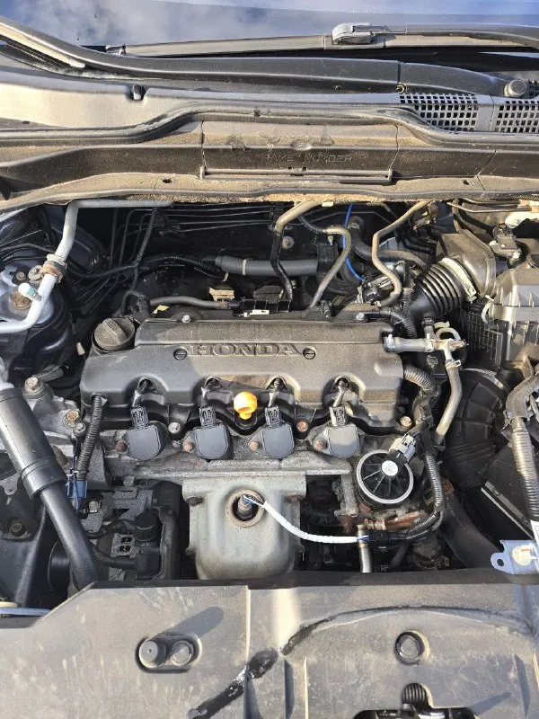 Продажа от собственника. чистокровный японец хонда cr-v. год выпуска 2008, объем двигателя 2.0. коробка обычный автомат, надёжный как автомат калашникова. машина в отличном состоянии, абсолютно без вложений. двигатель работает идеально, масло от замены до замены. коробка листает, ходовка мячек, кузов ровный без намёка на ржавчину. салон как у новой машины в идеальном состоянии. хорошая комплектация - круиз - климат - подогрев сидений, зеркал, заднего стекла - парктроники - складывание зеркал - датчик света и дождя - 4 электросклоподъемника - мульти руль в машине работает каждая кнопка. несмотря на возраст машина даст фору современным авто. я собственник по тех паспорту. новая зимняя резина. причина продажи срочно нужны деньги. цена 1100 000 цена без торга тел +79495058416 - фотография - 10