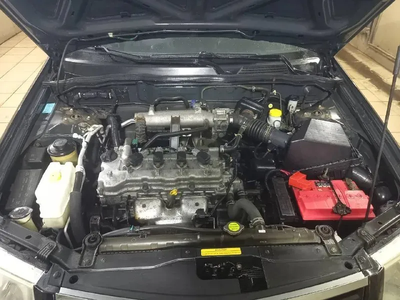 Продам almera classic 2007 год выпуска объем 1.6 кпп механика авто не пригнано покупали в донецком автосалоне 1 хозяин авто в хорошем состоянии вложений не требует, в дтп не участвовала в родном окрасе, родное остекление, два ключа сервисная книга, новая зимняя резина, цена:520 000 руб торг ! остальные вопросы по телефону +7-949-096-71-49 📞 звоните: +7(949)0967149 - фотография - 5