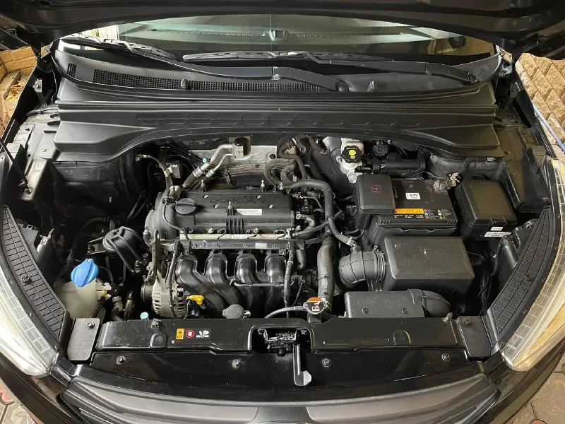 +79495236393 в продаже в городе донецке hyundai creta 1.6 бензин 123 л. с. коробка автомат айсин 6 ступенчатый 2017 год вся в родной краске каждая единица кузова в родной заводской краске! один хозяин! машинка вся в оригинале была бережная эксплуатация! пробег 132 тыс км родной оригинальный проверенный пробег! кузов в идеальном состоянии! весь в отражений ! днище идеальное гаражное хранение ! салон в идеальном состоянии в машине не курили ! машина очень ухоженная ! два ключа сервисные книги! резина новая летняя кумхо, камера заднего вида, кондиционер рабочий, подогревы сидений, подогревы всех зеркал, датчик давления в шинах полный бортовой компьютер, мульти руль, полная мульти медиа, гарнитура свободные руки, состояние по всем параметрам отличное без единого вложения! двигатель коробка и ходовая часть все в идеальном состоянии! машинка в отличном состоянии тот кто приобретёт будет очень доволен, постоянный учёт полное переоформление в мрэо два комплекта резины цена 1 680 000 руб торг +79495236393 - фотография - 9