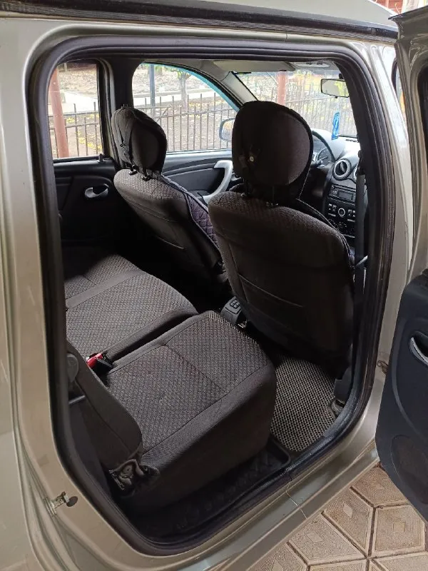 Продам очень надёжный авто не требующий вложении. лада ларгус 2014. объем 1.6. мотор (к4м) коробка и все остальное -рено. комплектация максимальная. 7 мест. пробег 195. осмотр енакиево. цена 780000(бокс за дополнительную плату). интересует обмен на виваро, трафик, вито пассажир. +79493875277. - фотография - 5