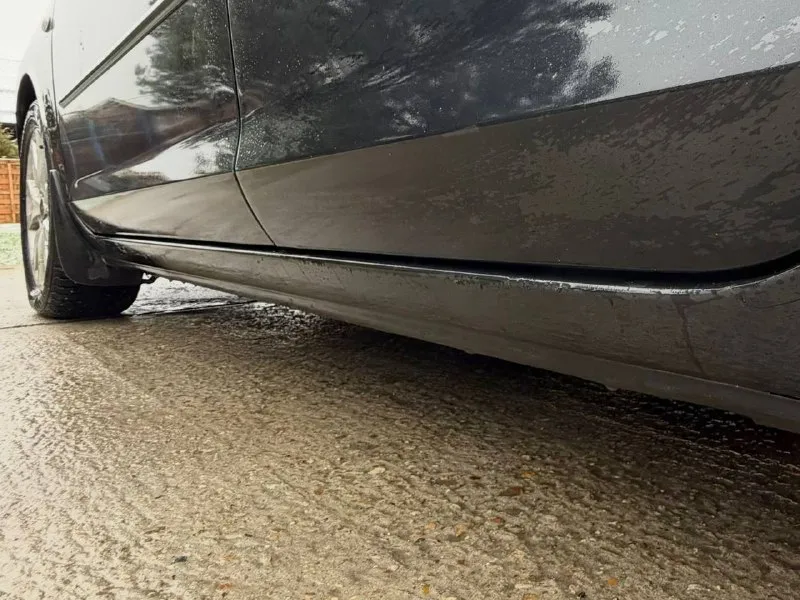 Мазда 3 автомат, 1 хозяин без дтп зеленая автотека, вся в родной краске кроме одного элемента пробег... - фотография